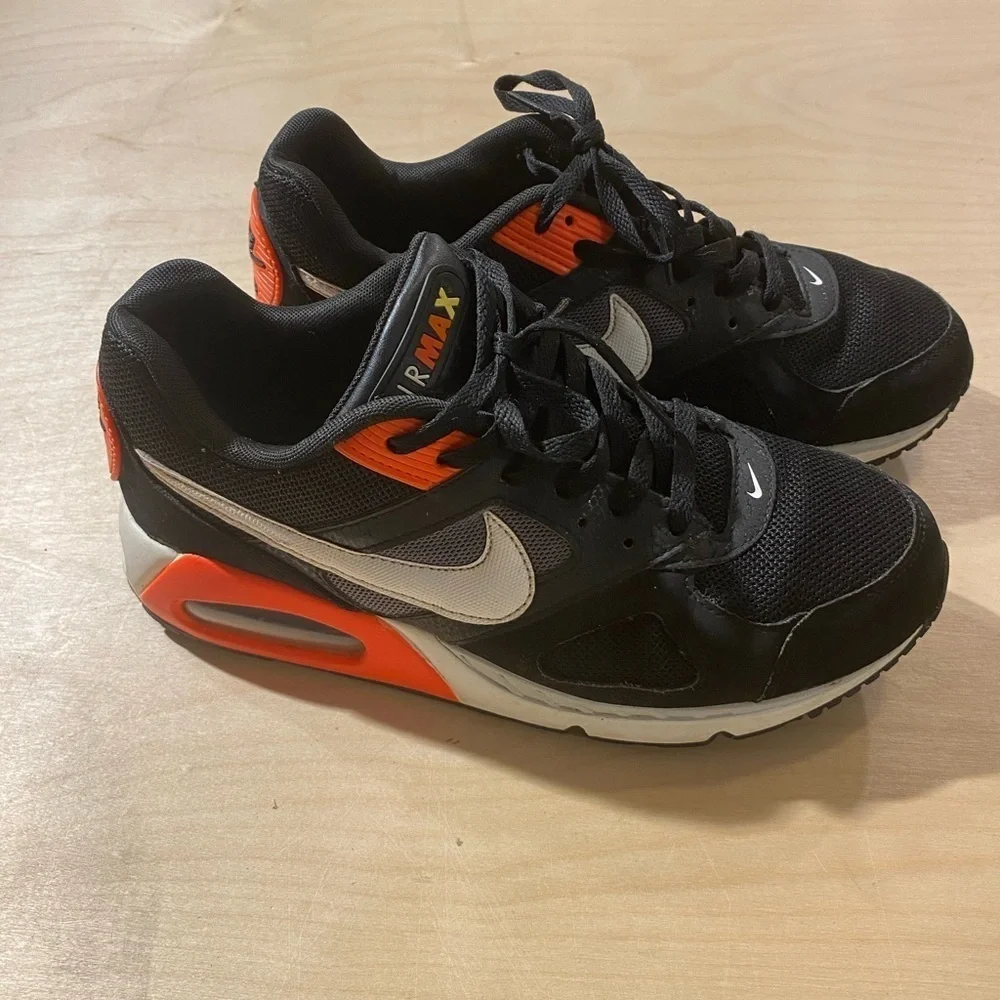 Nike Air Max Sneakers size 8
